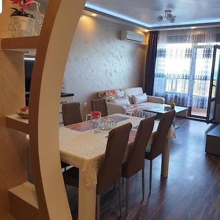 Sunshine Apartment Pomorie Extérieur photo