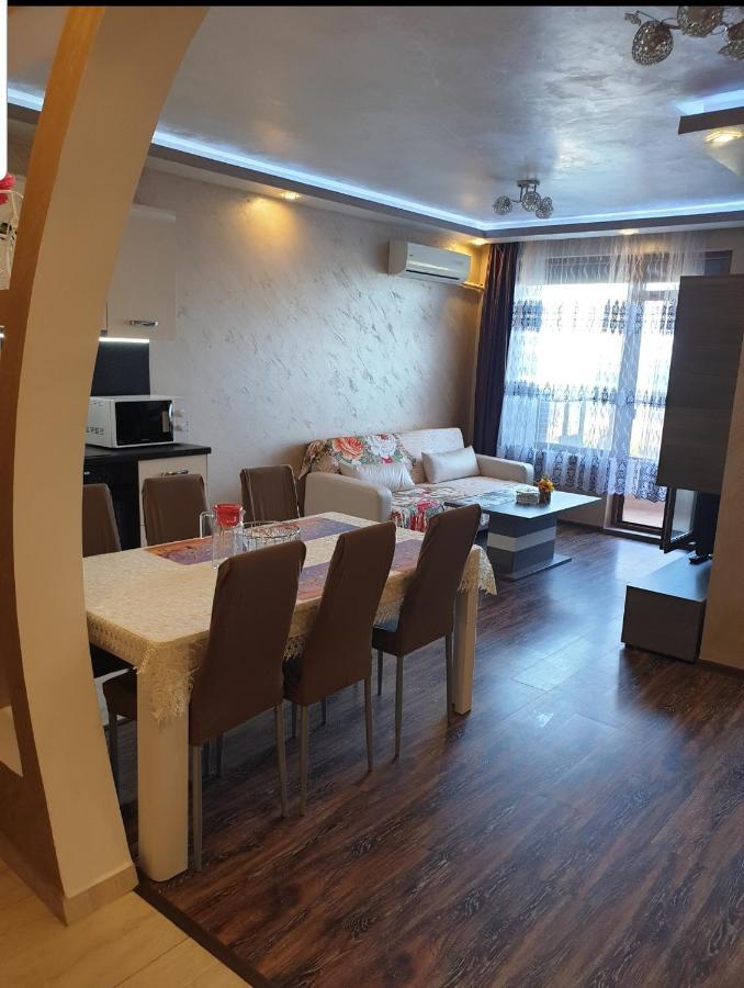 Sunshine Apartment Pomorie Extérieur photo
