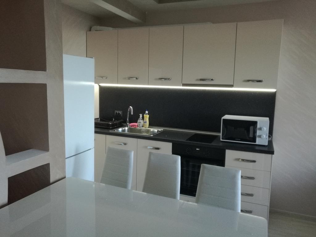 Sunshine Apartment Pomorie Extérieur photo
